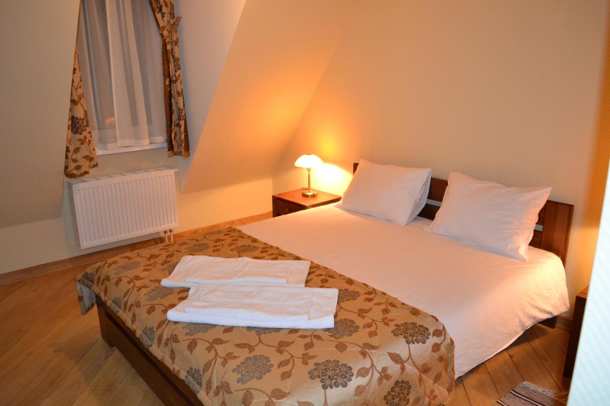 Zolota Forel Hotel Korostov Chambre photo