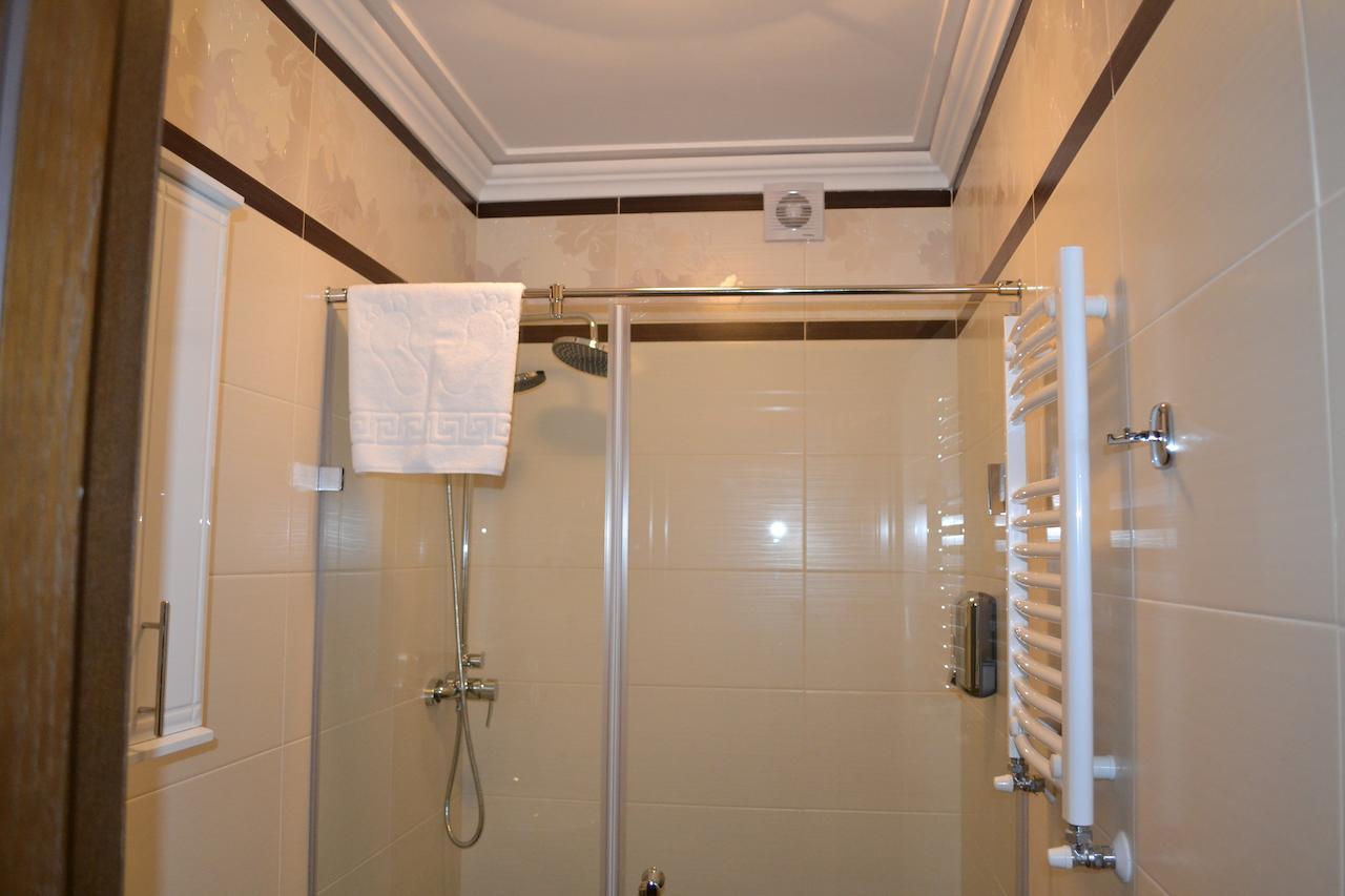 Zolota Forel Hotel Korostov Chambre photo