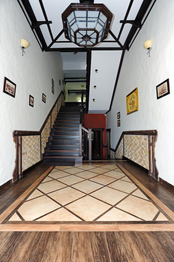 Zolota Forel Hotel Korostov Extérieur photo